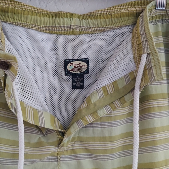 Tommy Bahama Swim Trunks Size L - Picture 2 of 5